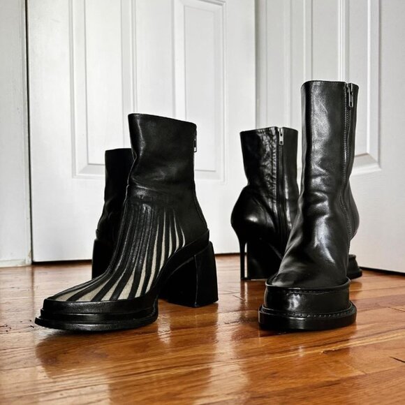 Gothy McGothinson! I ❣ well-made black clothing. - Picture 4 of 15